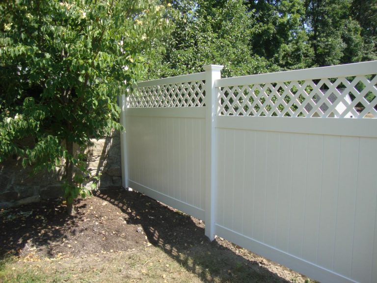 6' High White Vinyl Diamond Lattice Top Fence - Reliable Fence